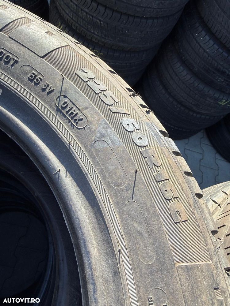 225 60 16C MICHELIN NOI - 2