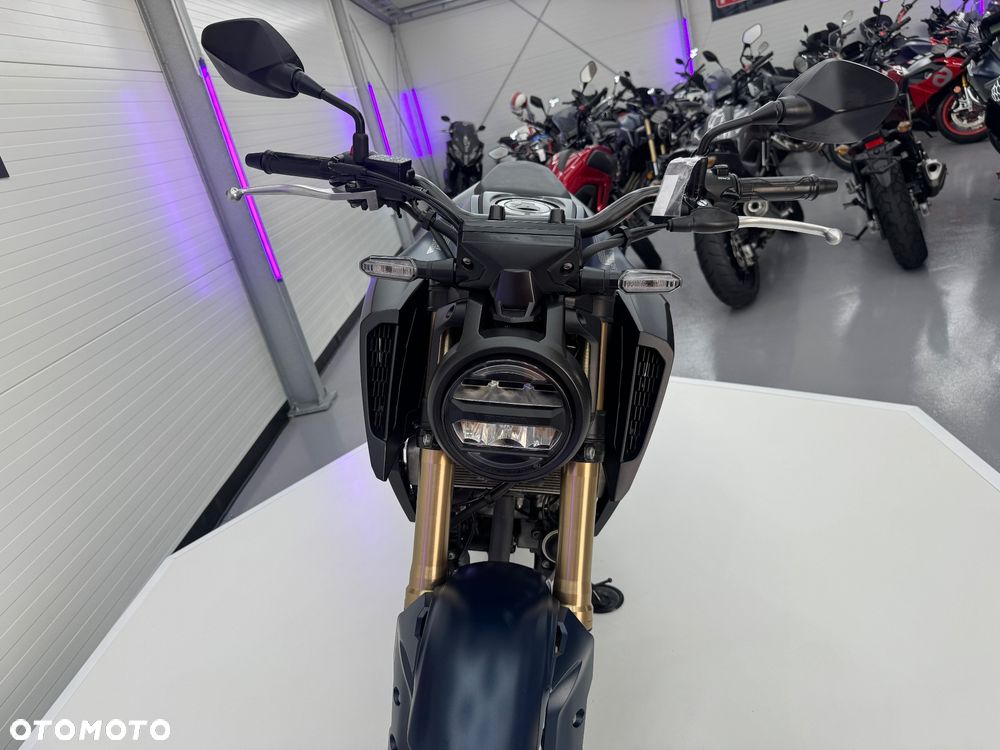 Honda CB - 37