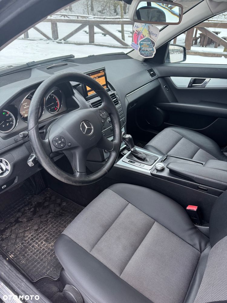 Mercedes-Benz Klasa C 200 CDI DPF Automatik BlueEFFICIENCY Avantgarde - 14