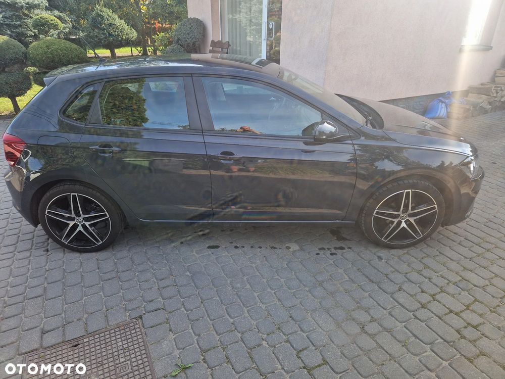 Volkswagen Polo - 5