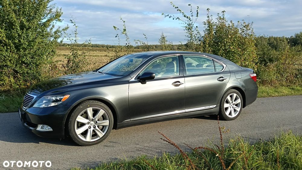 Lexus LS 600h L Prestige - 20