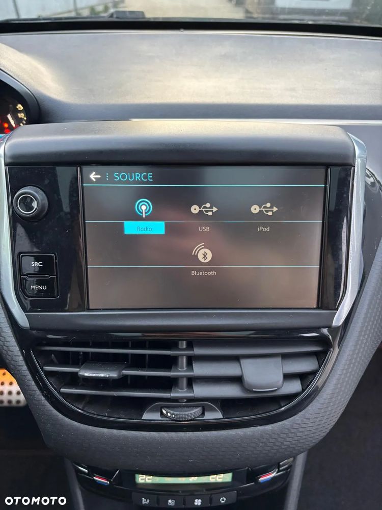 Peugeot 2008 1.2 Pure Tech Crossway S&S EAT6 - 17