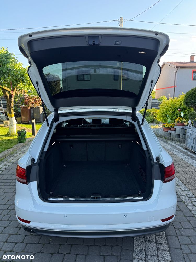 Audi A4 Avant 2.0 TDI - 14
