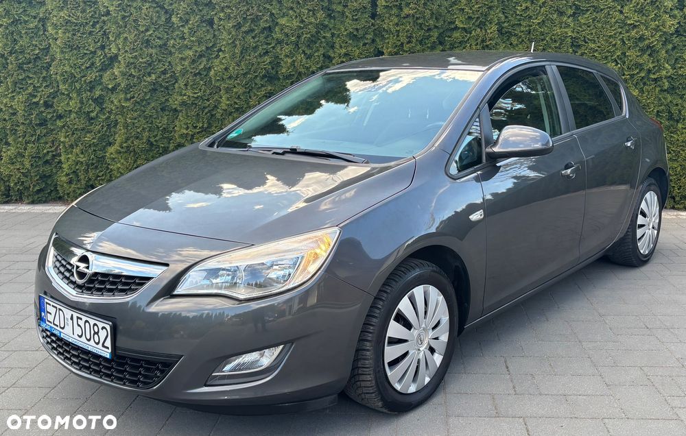 Opel Astra 1.4 Turbo - 1