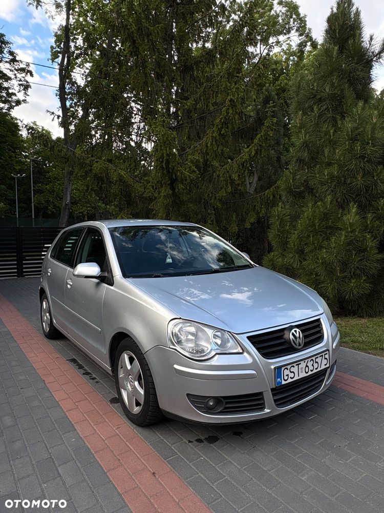 Volkswagen Polo 1.4 TDI Comfortline - 1