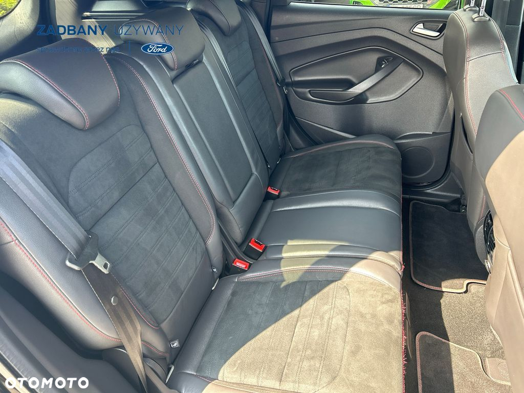 Ford Kuga - 13