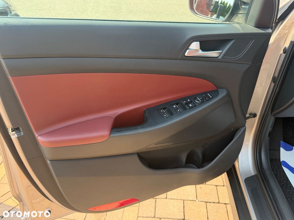 Hyundai Tucson 1.6 GDi 4WD Premium - 37