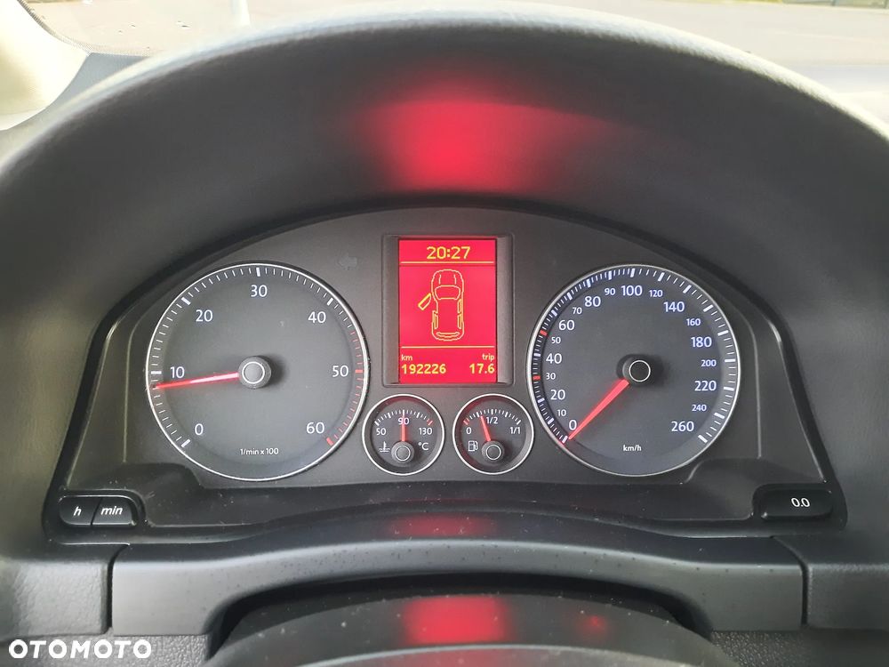 Volkswagen Golf Plus 1.9 TDI DPF Comfortline - 26