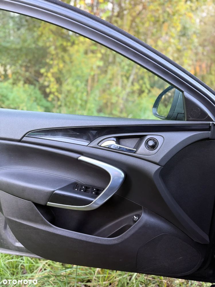 Opel Insignia 2.0 CDTI Cosmo - 24