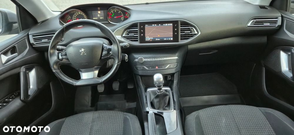 Peugeot 308 1.5 BlueHDi Active S&S - 12