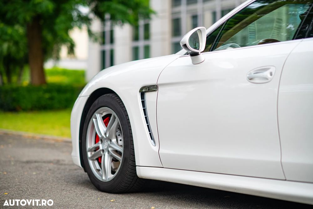 Porsche Panamera - 5