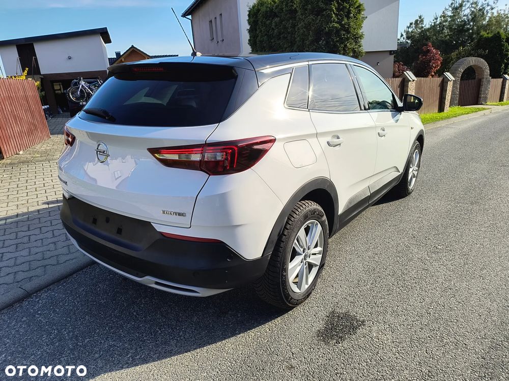 Opel Grandland X 1.2 Start/Stop Business Edition - 6