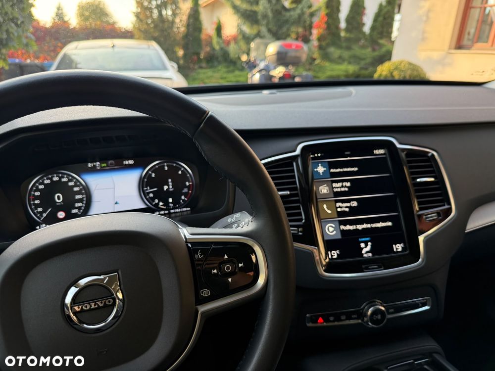 Volvo XC 90 B5 D AWD Geartronic Momentum Pro - 9