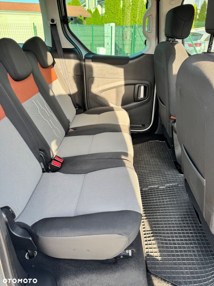 Peugeot Partner 1.6 BlueHDi Active - 17