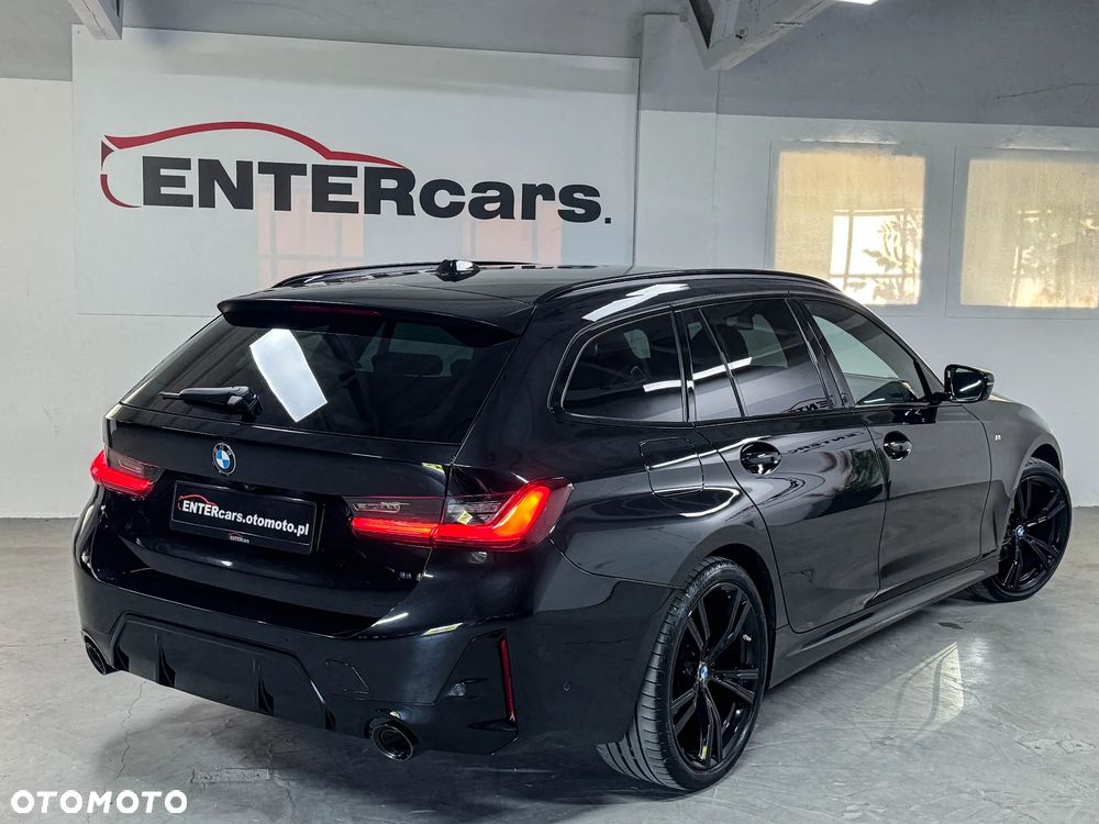 BMW Seria 3 320d xDrive M Sport Shadow - 17