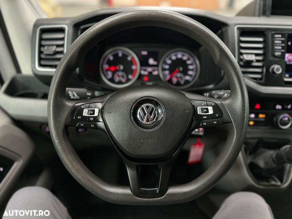 Volkswagen Crafter - 10