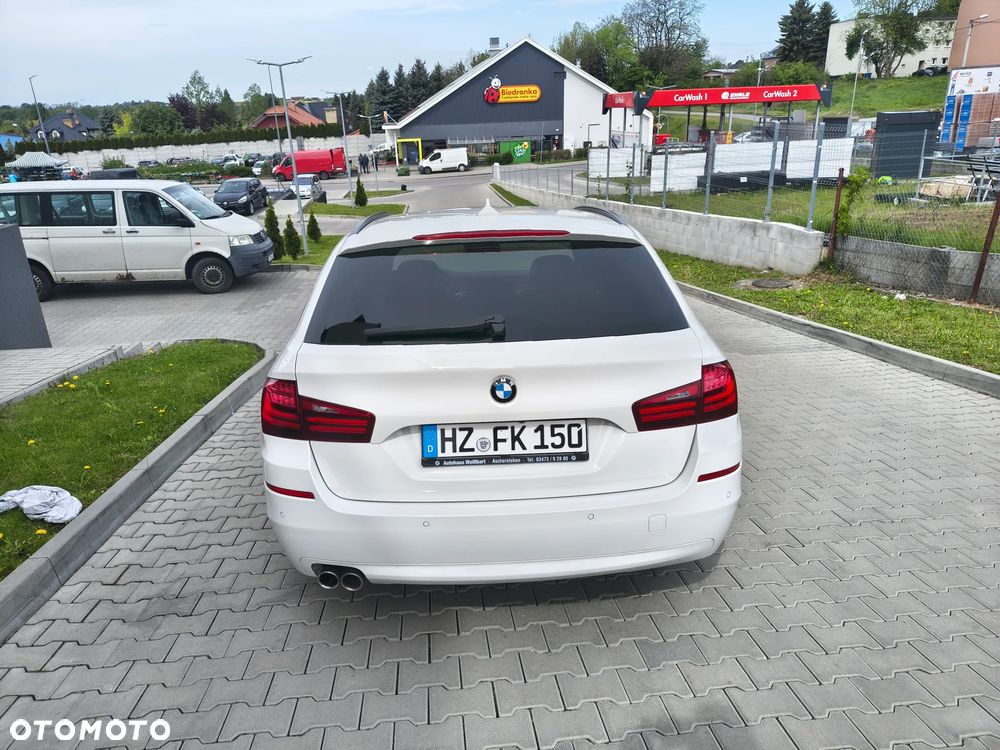 BMW Seria 5 525d xDrive Sport-Aut Luxury Line - 10