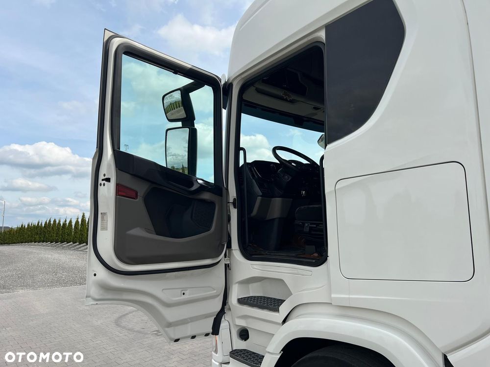 Scania R450 / ACC / WYSOKA KABINA / RETARDER / KLIMA POSTOJOWA / ZABUDOWY / 2020 / SUPER STAN - 17