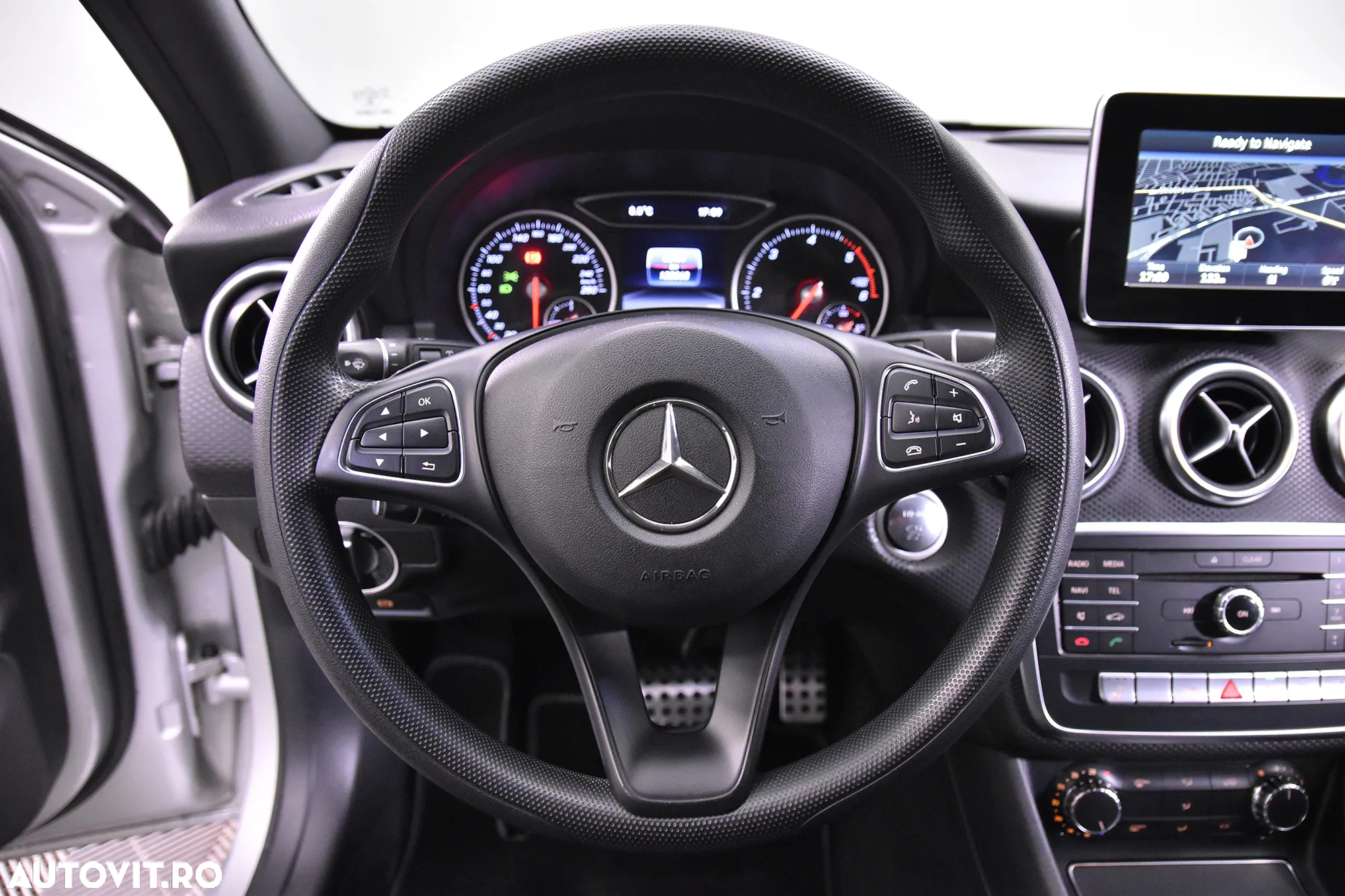 Mercedes-Benz A 200 d 4MATIC Aut. - 13