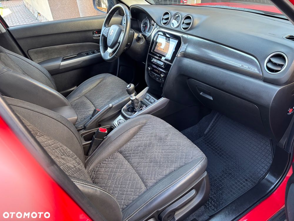 Suzuki Vitara 1.4 Boosterjet Hybrid Allgrip Comfort+ "SHINKAI" - 12