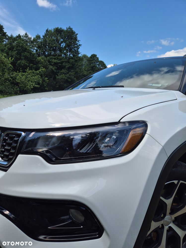 Jeep Compass - 10