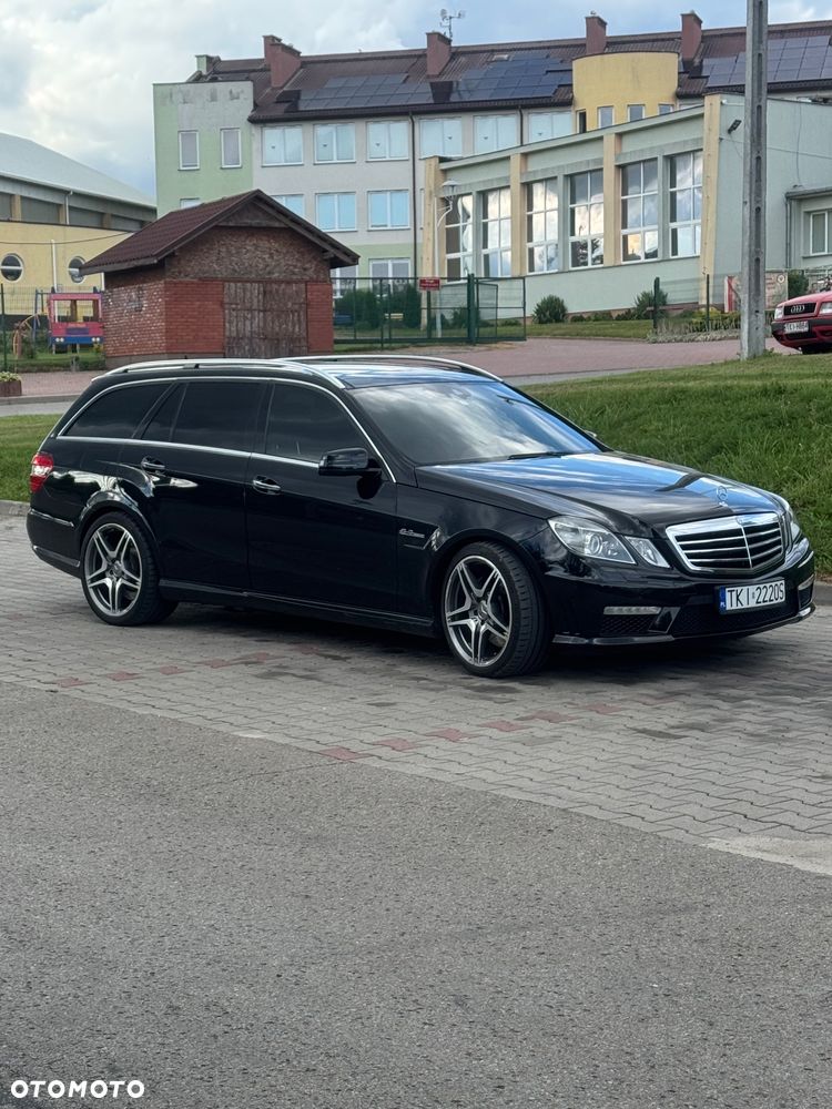 Mercedes-Benz Klasa E 63 AMG - 1