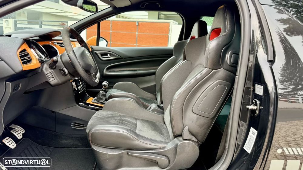 Citroën DS3 1.6 THP Racing - 19