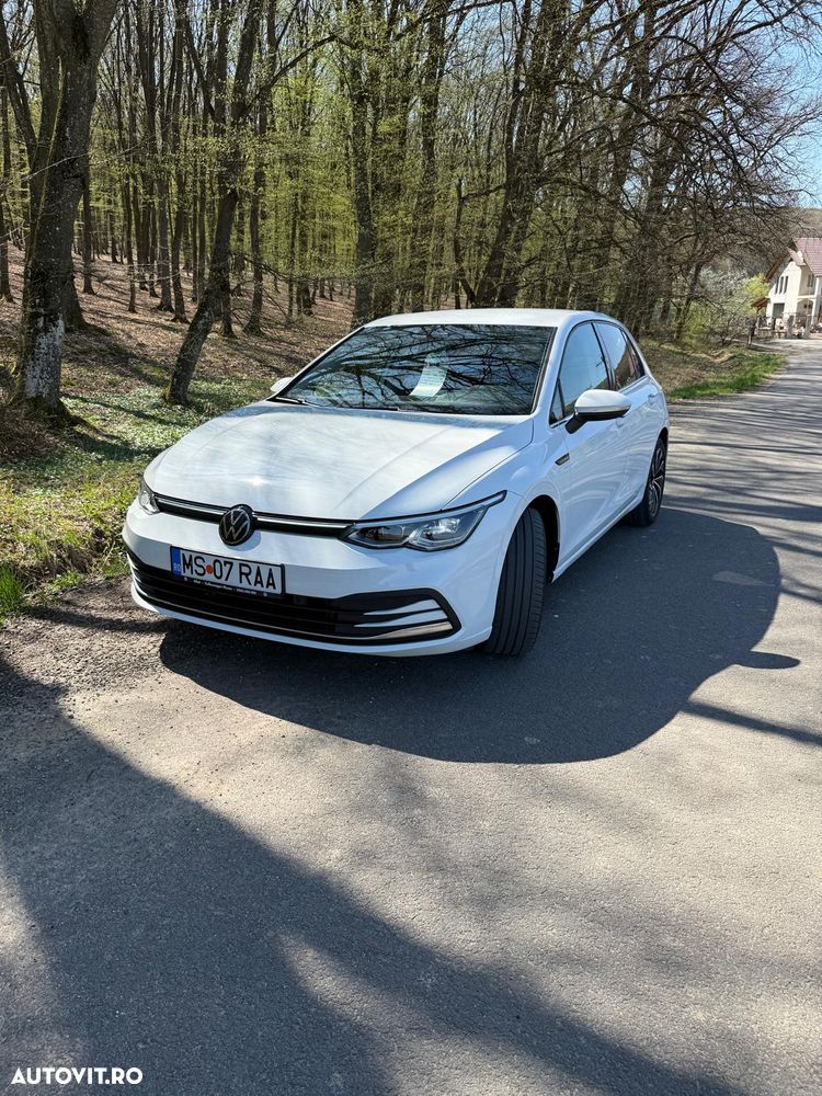 Volkswagen Golf 1.5 TSI ACT Style - 9