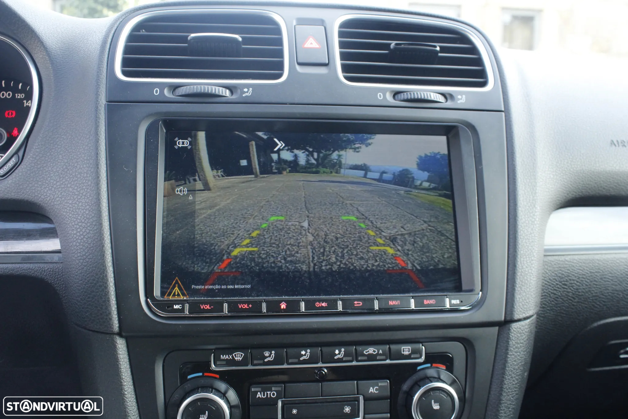 VW Golf 2.0 GTI DSG - 45