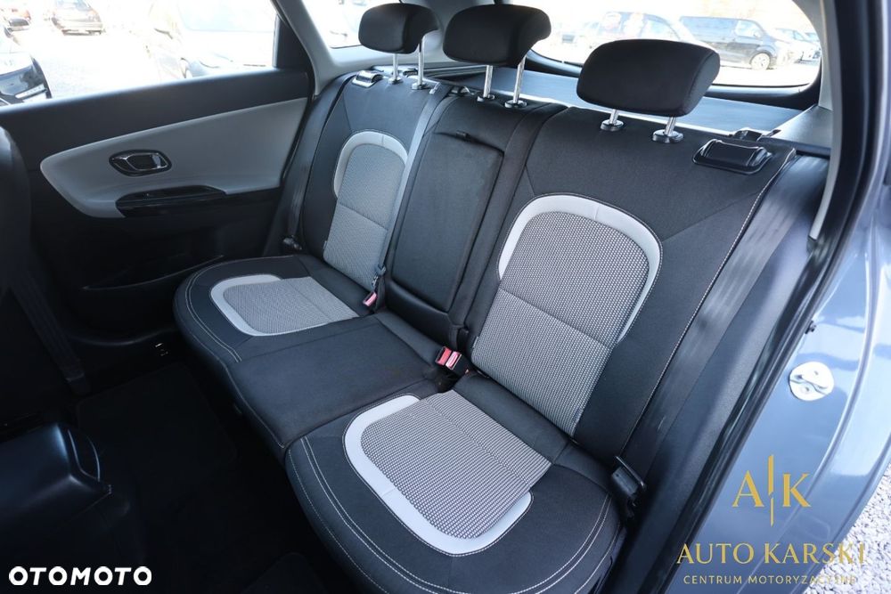 Kia Ceed - 34