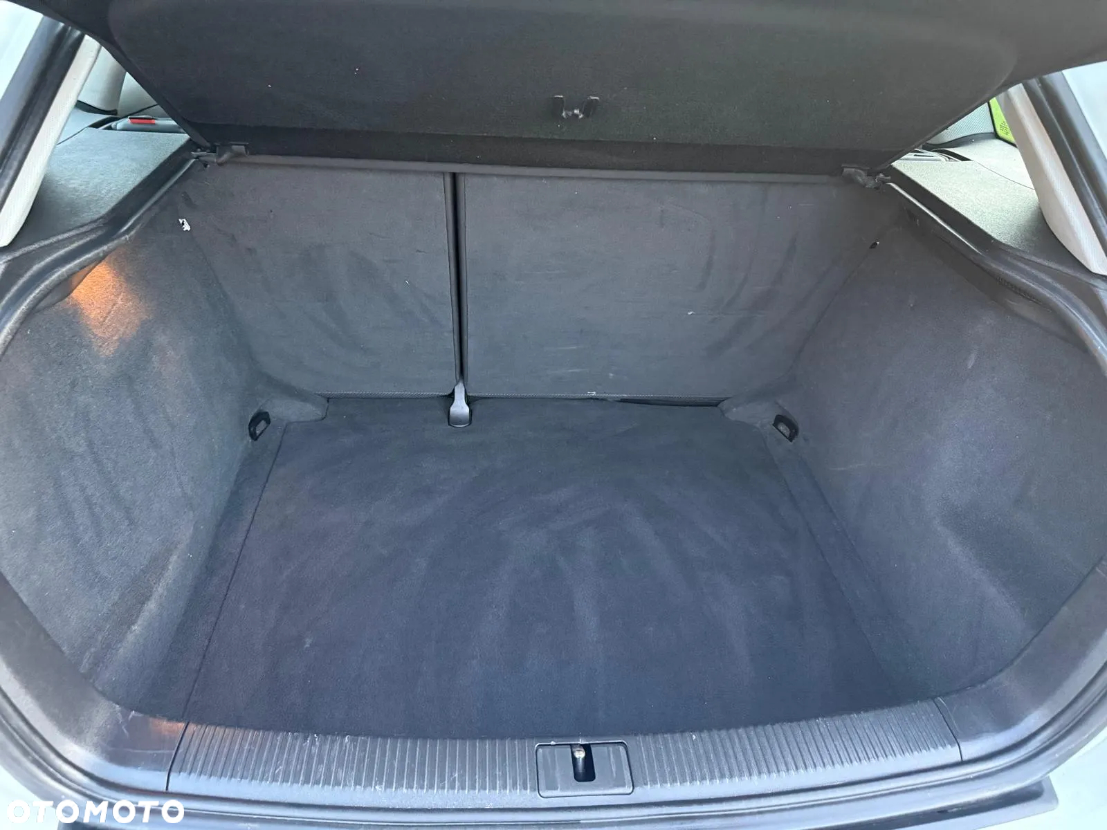 Audi A3 Sportback 1.6 TDI DPF Ambiente - 9