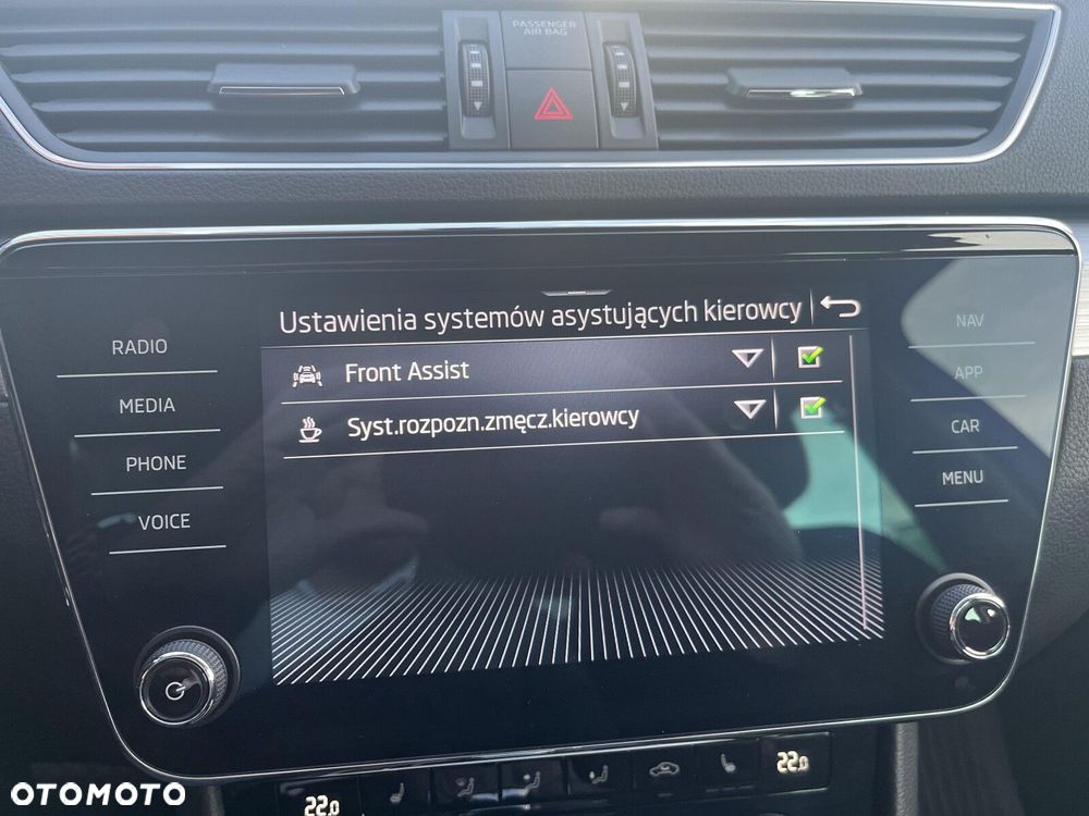 Skoda Superb 2.0 TDI SCR Ambition DSG - 31