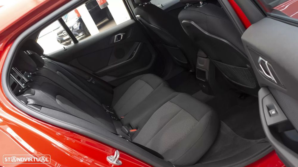 BMW 116 d Corporate Edition Auto - 12