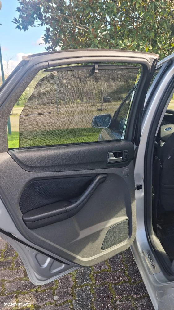 Ford Focus 1.6 TDCi Ghia - 13