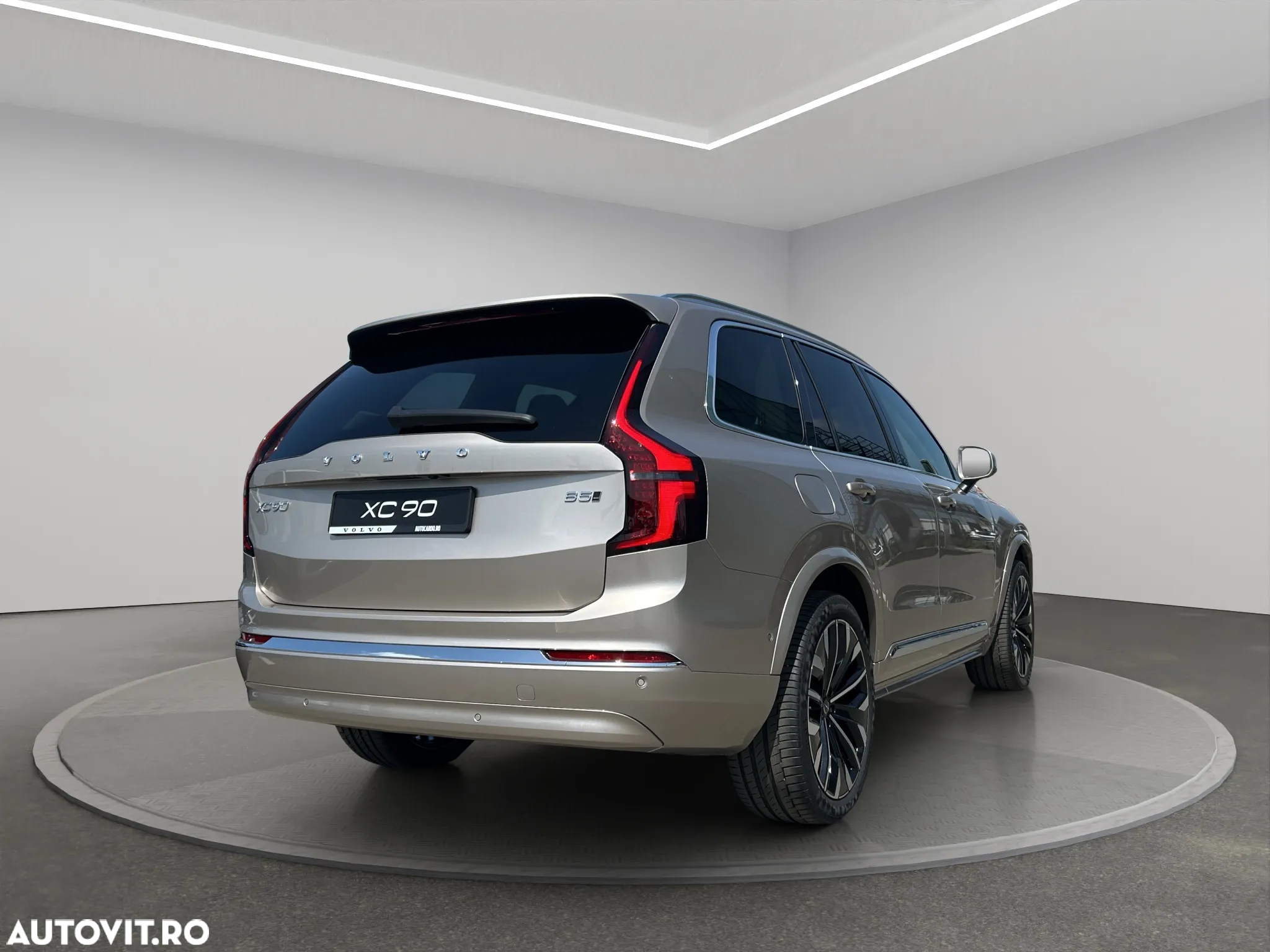 Volvo XC 90 - 8