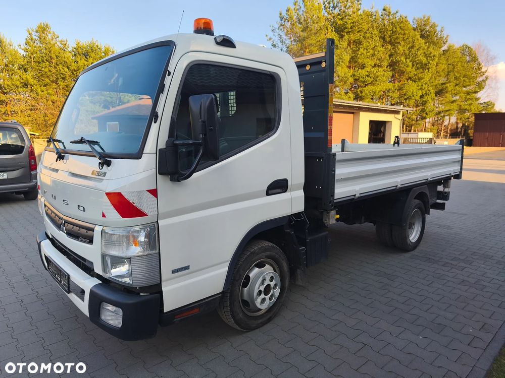 Mitsubishi Fuso Canter - 5