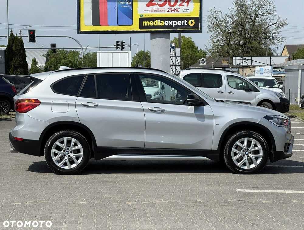 BMW X1 sDrive18d Sport Line sport - 9