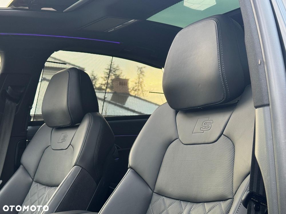 Audi A8 L 55 TFSI quattro tiptronic - 28