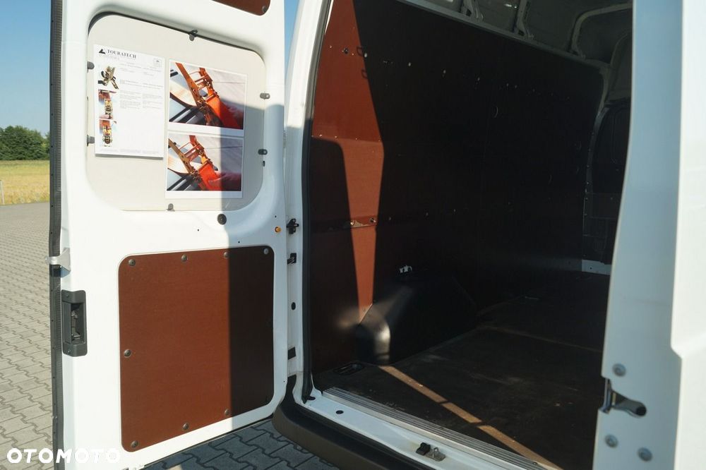 Ford Transit - 19
