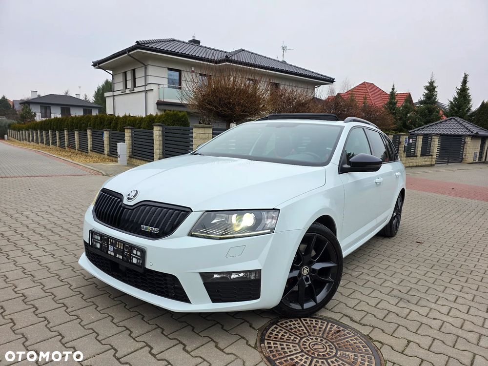 Skoda Octavia 2.0 TDI 4x4 DSG RS - 1