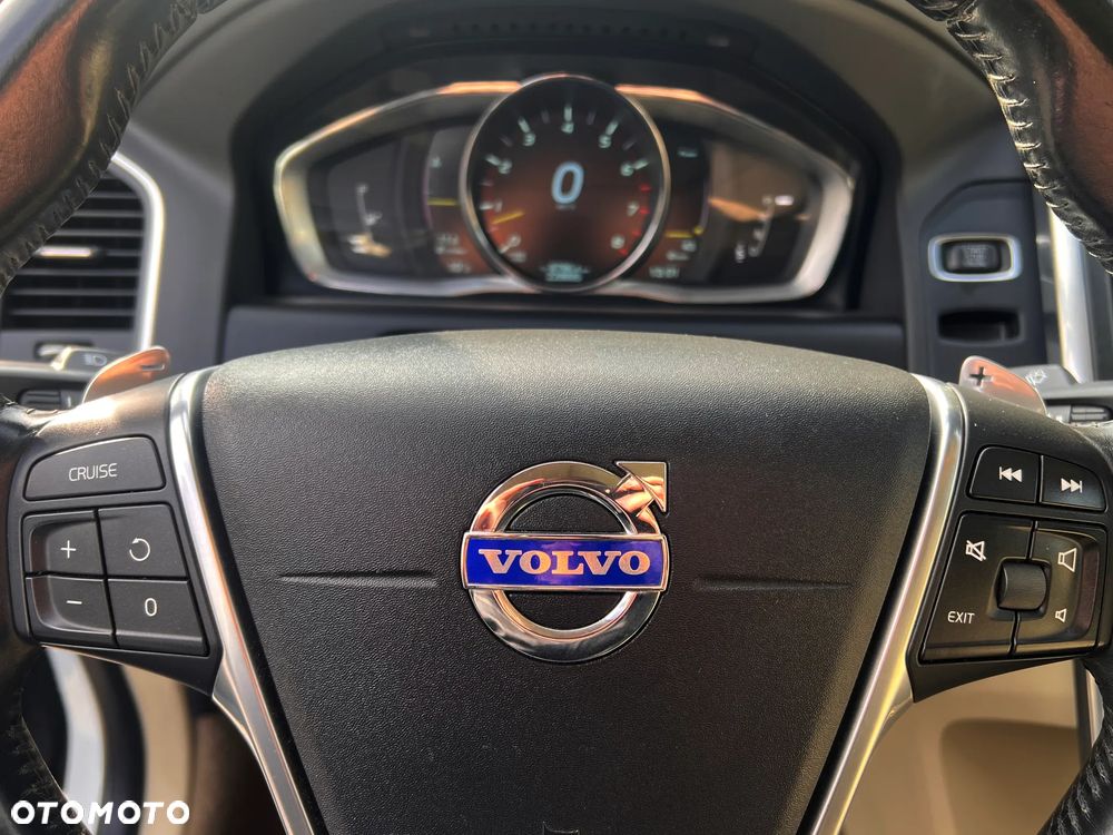 Volvo XC 60 T6 AWD Edition Pro - 9