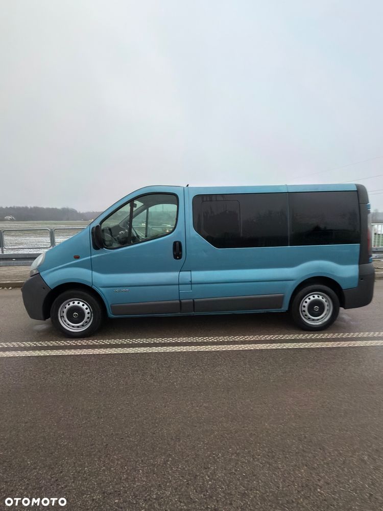 Renault Trafic Passenger Expression - 3