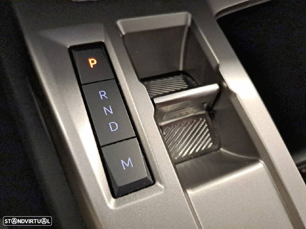 Peugeot 408 1.2 Hybrid Allure e-DCS6 - 17