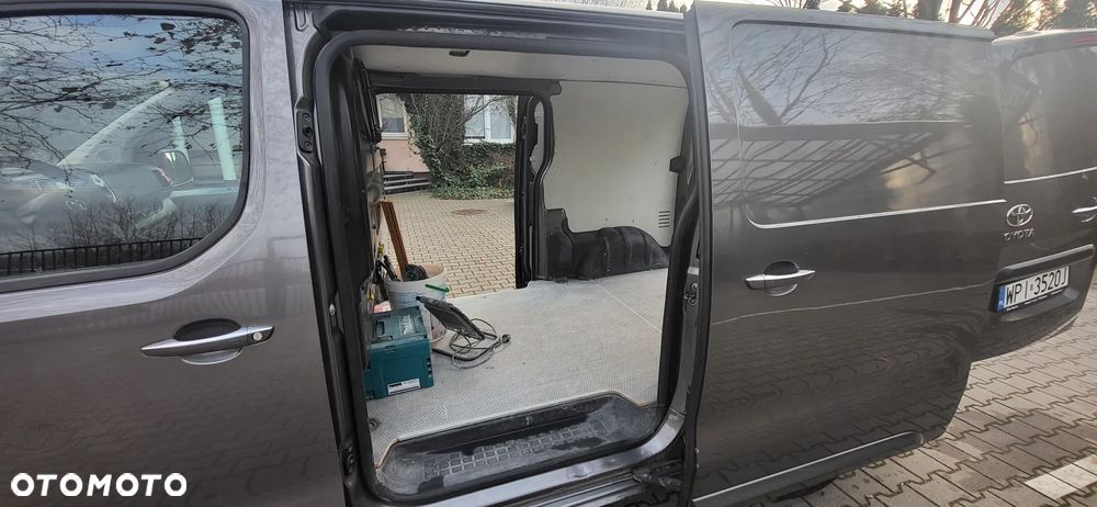 Toyota Proace - 7
