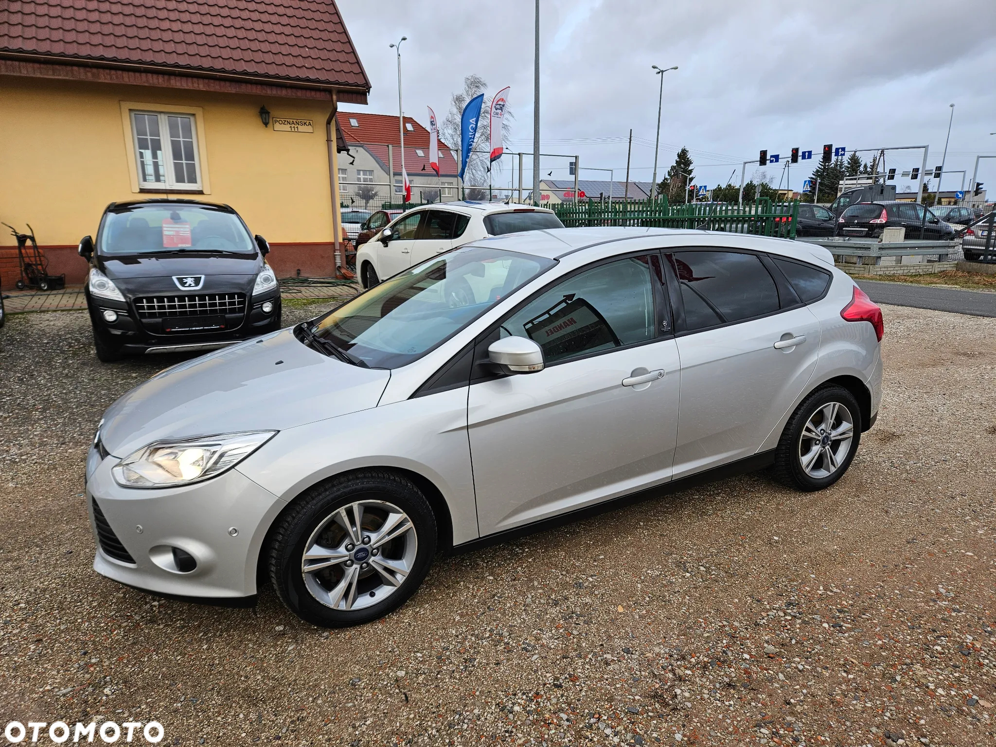 Ford Focus 1.6 TDCi ECOnetic 99g Start-Stopp-System SYNC Edition - 16