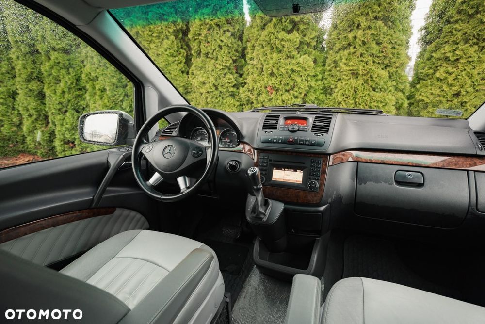 Mercedes-Benz Viano - 18