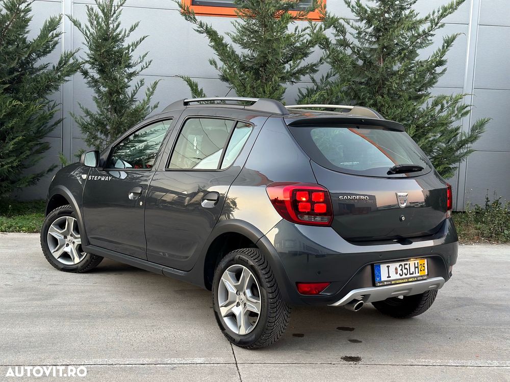 Dacia Sandero Stepway TCe 90 (S&S) Prestige - 4