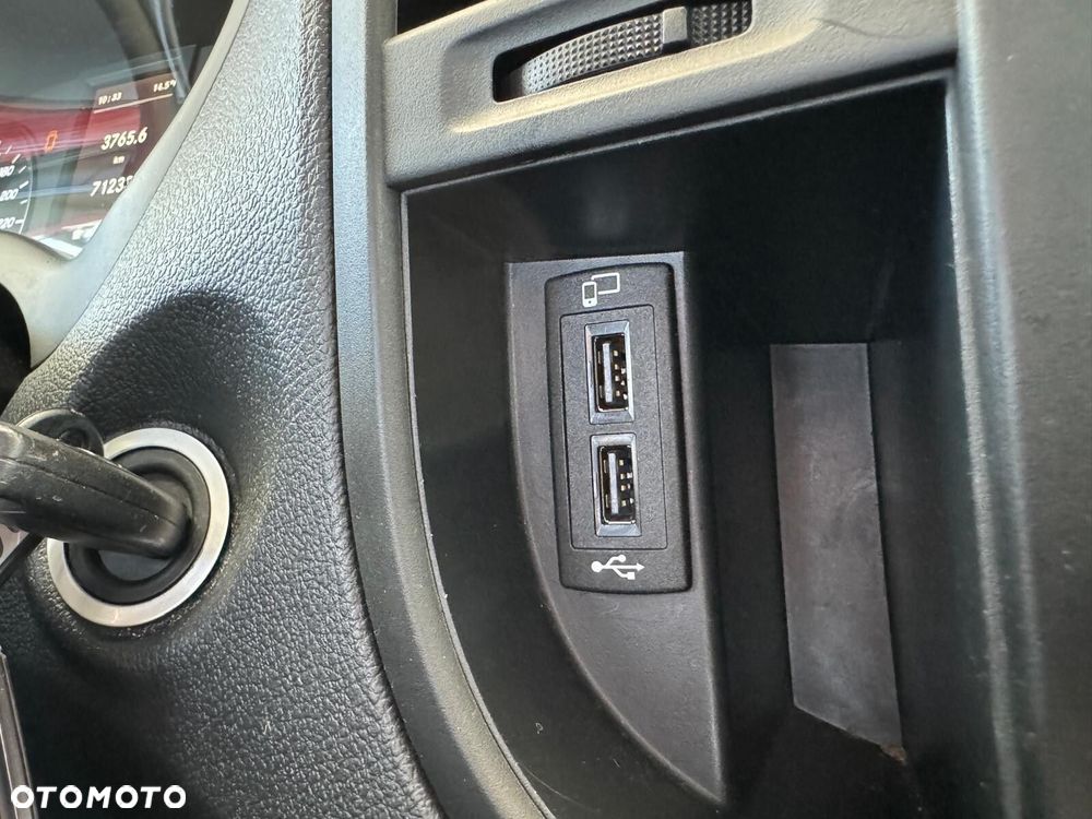 Mercedes-Benz Vito - 27