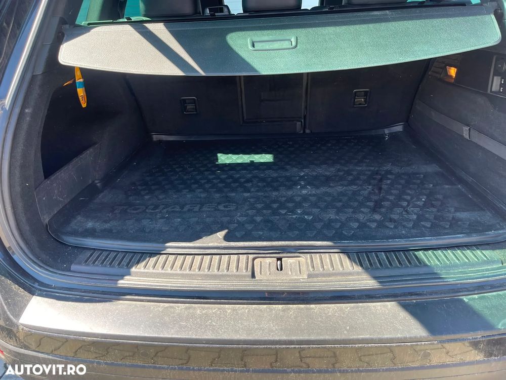 Volkswagen Touareg V6 TDI BMT Supreme Plus - 11