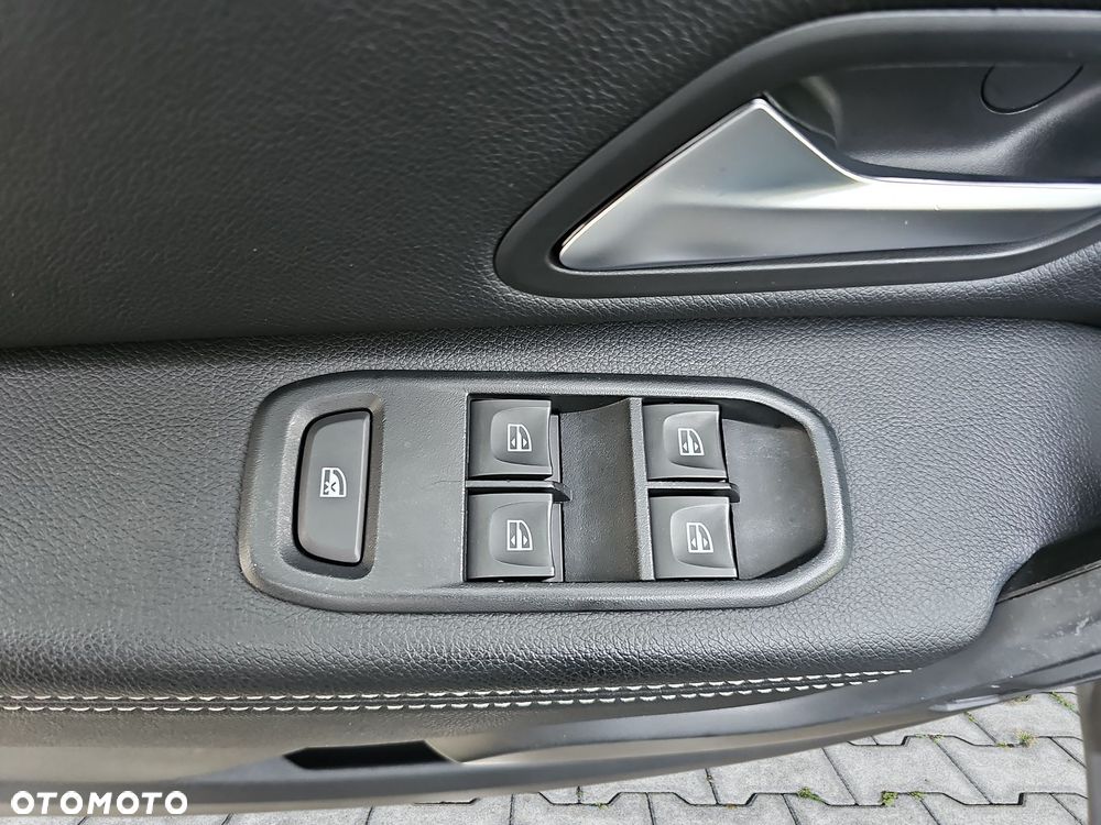 Dacia Duster 1.0 TCe Prestige - 17